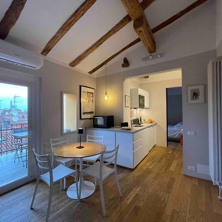 Romantic Attic Room With Panoramic View Болонья Екстер'єр фото