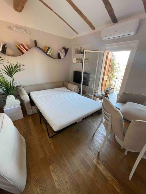 Romantic Attic Room With Panoramic View Болонья Екстер'єр фото