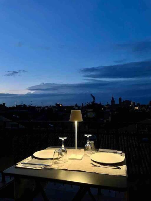 Romantic Attic Room With Panoramic View Болонья Екстер'єр фото